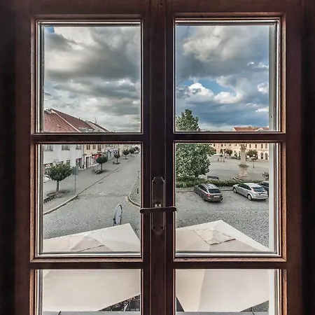 Mariánský Dvůr